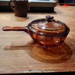 Vintage Pyrex vision ware 1 L sauce pan w/ lid-cranberry rose